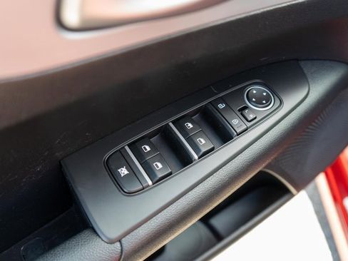 Used 2023 Kia Forte LXS w/ LXS Technology Package image 16