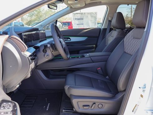 New 2026 Nissan Murano Platinum image 7