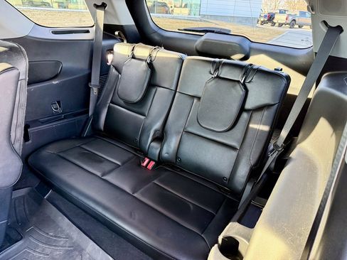 Used 2022 Ford Explorer Limited w/ Equipment Group 301A image 11