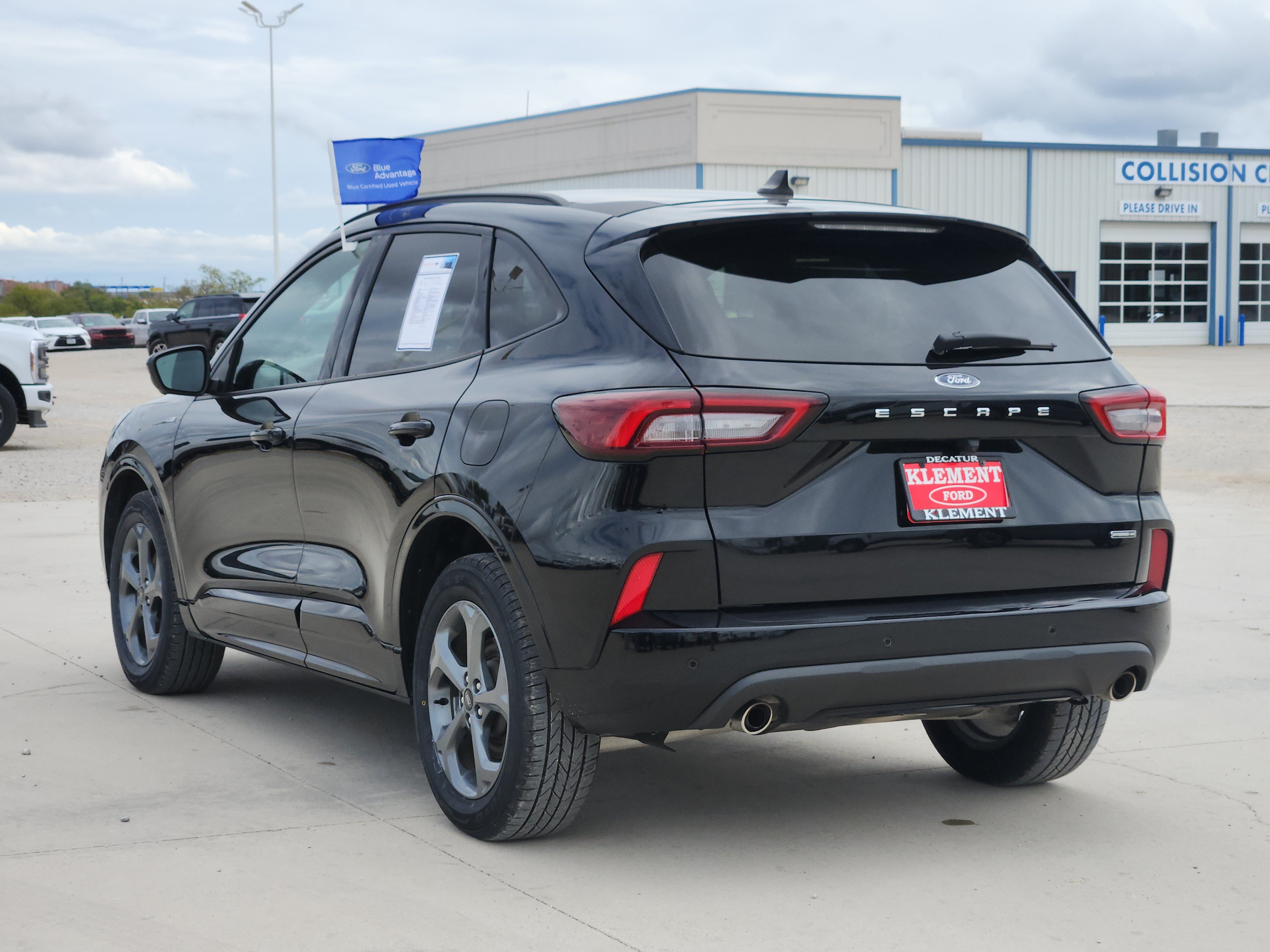 Used 2023 Ford Escape ST-Line Select w/ Tech Pack #2 AWD/4WD image 5