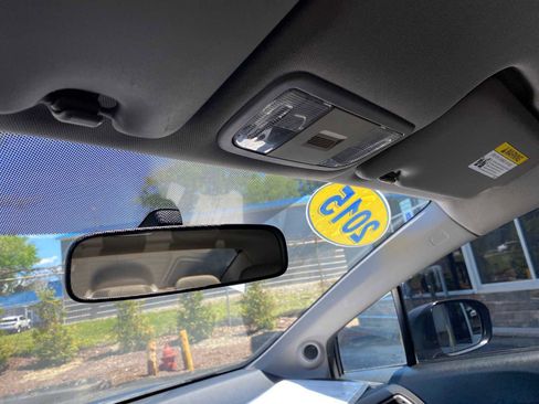 Used 2015 Honda Civic LX image 18