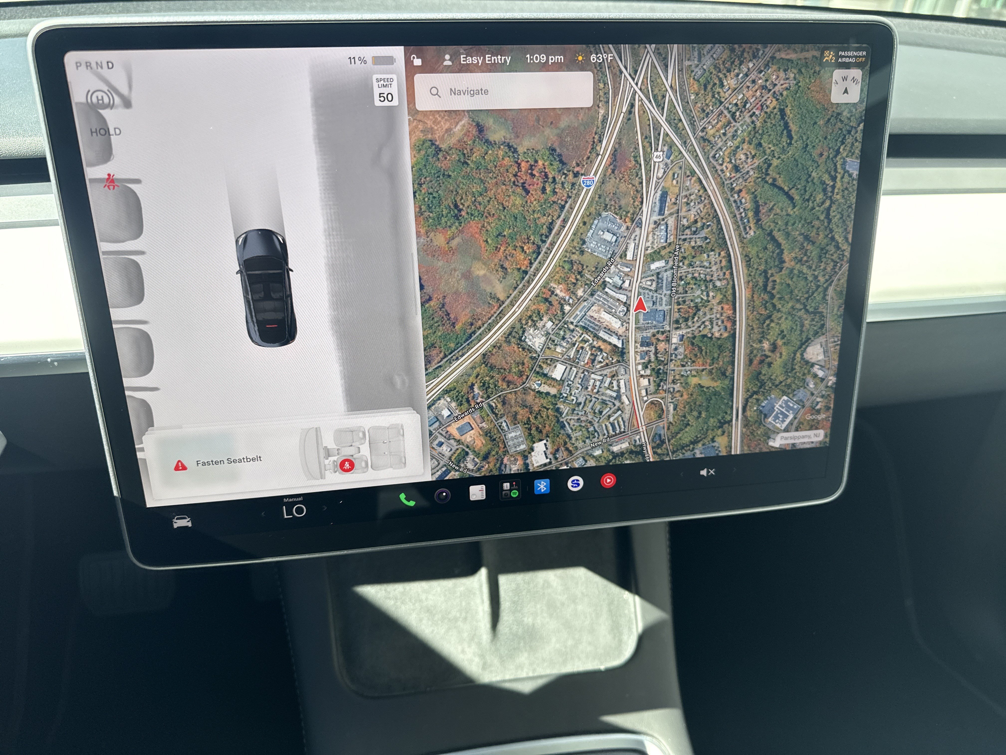 Used 2024 Tesla Model Y Long Range AWD/4WD image 22