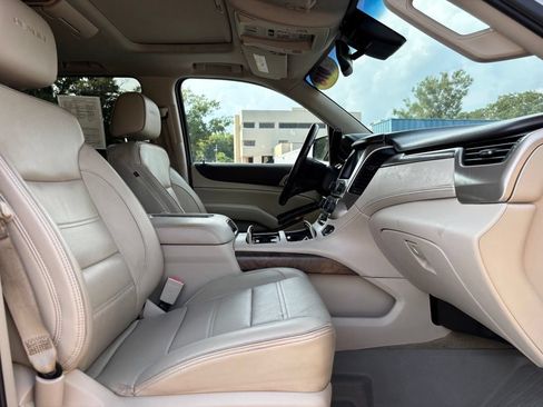 Used 2018 GMC Yukon XL Denali w/ Denali Ultimate Package AWD/4WD image 31