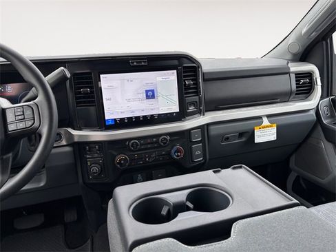 New 2026 Ford F250 XLT w/ XLT Premium Package image 11