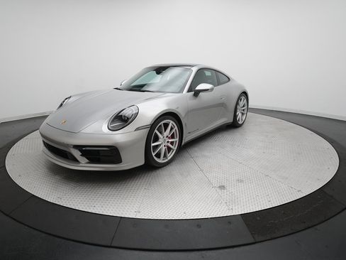 Used 2022 Porsche 911 Carrera 4S image 1