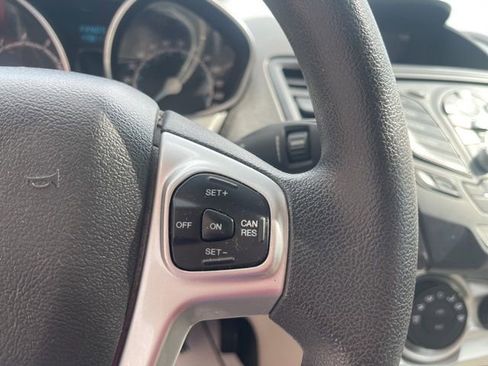 Used 2019 Ford Fiesta SE FWD image 24