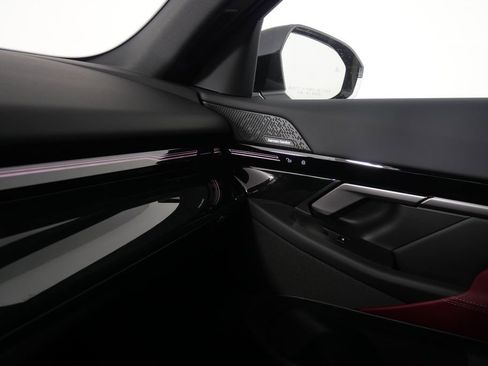 Used 2025 BMW 530i xDrive 530i xDrive image 29