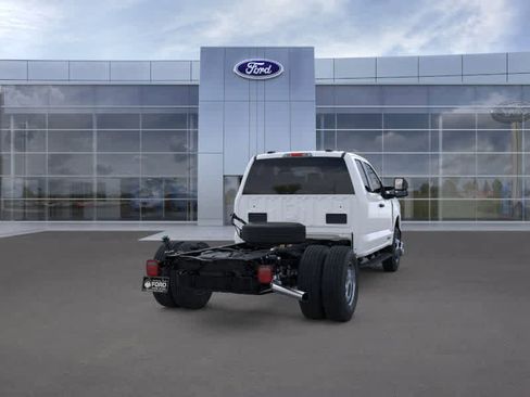 New 2025 Ford F350 XLT w/ Snow Plow Prep Package image 8