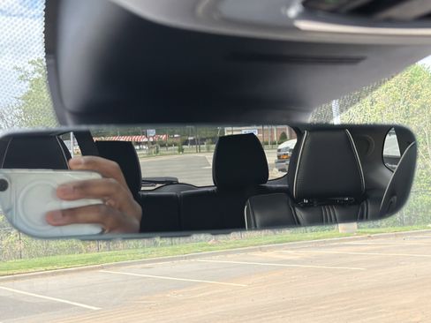 Used 2025 Acura MDX SH-AWD w/ Advance Package image 37