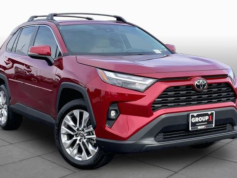 Used 2025 Toyota RAV4 XLE Premium w/ Weather Package AWD/4WD image 3