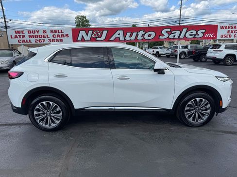 Used 2025 Buick Envision Preferred AWD/4WD image 4
