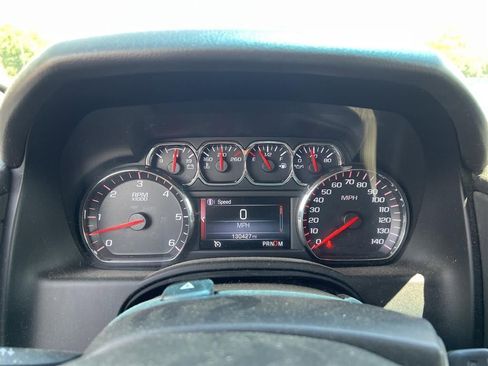 Used 2015 GMC Yukon SLE w/ Convenience Package AWD/4WD image 5