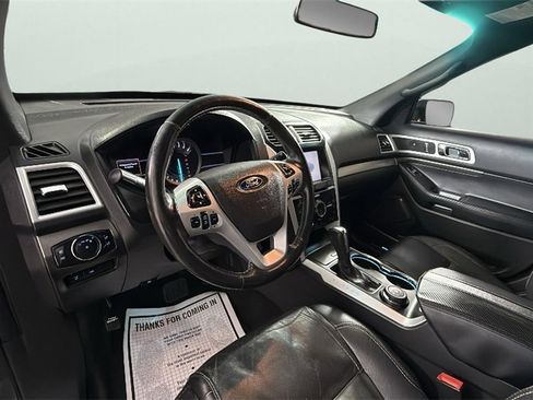 Used 2015 Ford Explorer Sport w/ Equipment Group 401A image 18