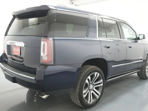 Used 2019 GMC Yukon Denali w/ Denali Ultimate Package AWD/4WD image 9