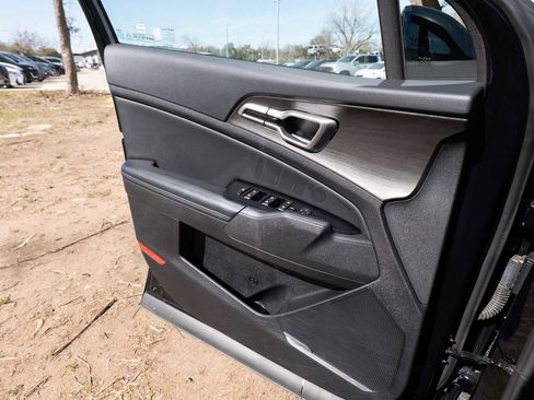 Certified 2023 Kia Sportage X-Line w/ X-Line Premium Package image 20