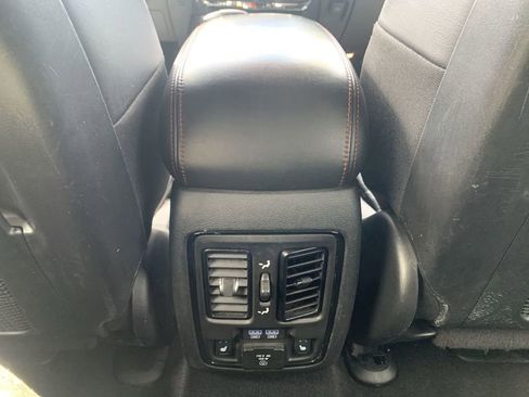 Used 2024 Dodge Durango GT image 19