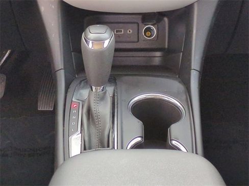 Used 2019 Chevrolet Equinox LS w/ LPO, Cargo Package image 20