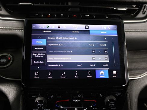 Used 2021 Jeep Grand Cherokee L Limited image 8