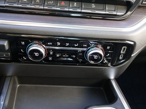 Certified 2023 GMC Sierra 1500 SLT w/ SLT Premium Package image 38