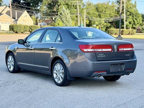 Used 2011 Lincoln MKZ w/ 102A Rapid Spec Order Code FWD image 5