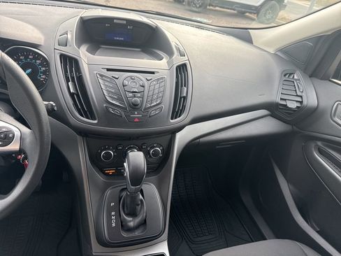 Used 2015 Ford Escape S image 12