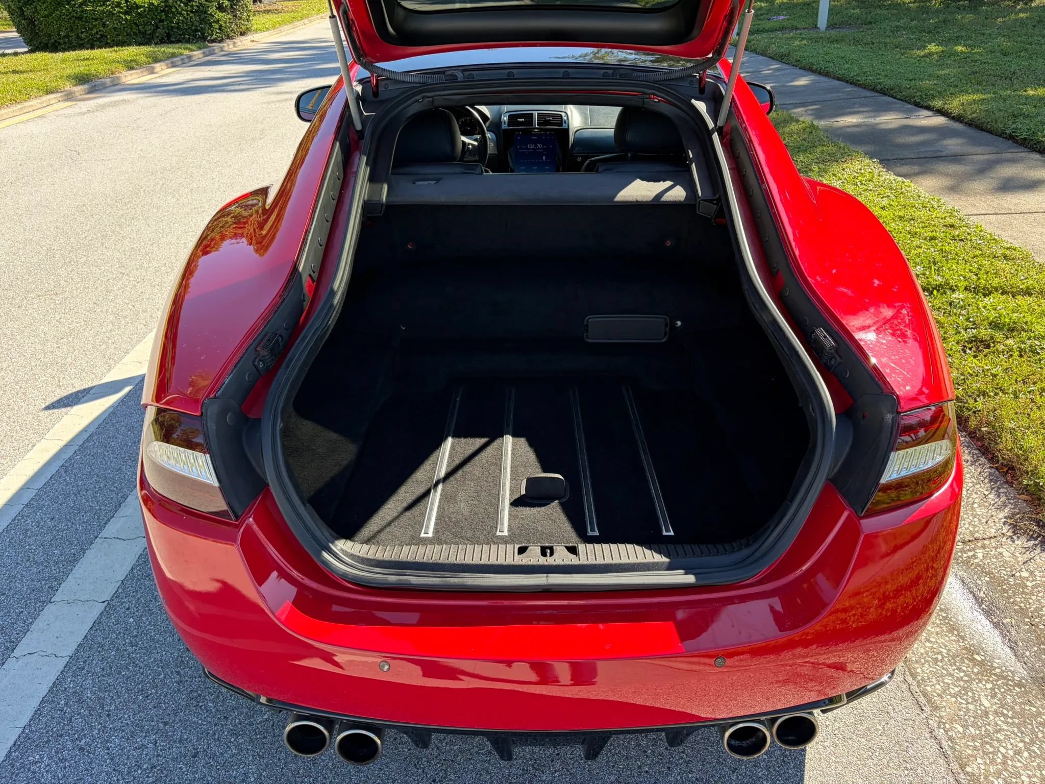 Used 2011 Jaguar XKR R RWD image 22