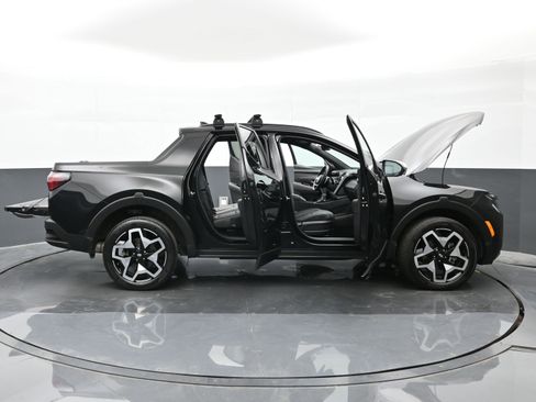 Used 2024 Hyundai Santa Cruz Limited image 49