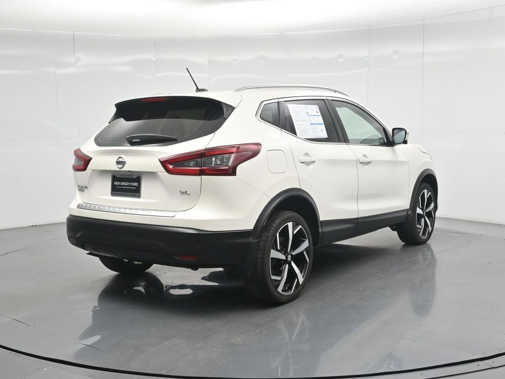 Used 2020 Nissan Rogue Sport SL w/ Premium Package FWD image 30