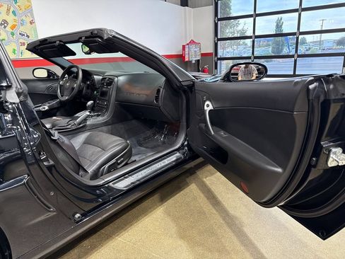 Used 2011 Chevrolet Corvette Grand Sport w/ Preferred Equipment Group RWD image 75