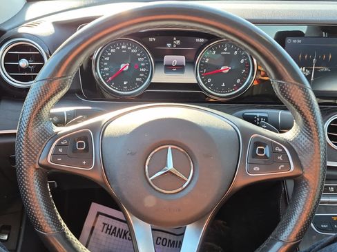 Used 2018 Mercedes-Benz E 300 image 18