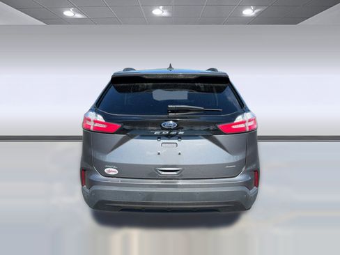 Used 2022 Ford Edge SEL w/ Sport Appearance Package image 8