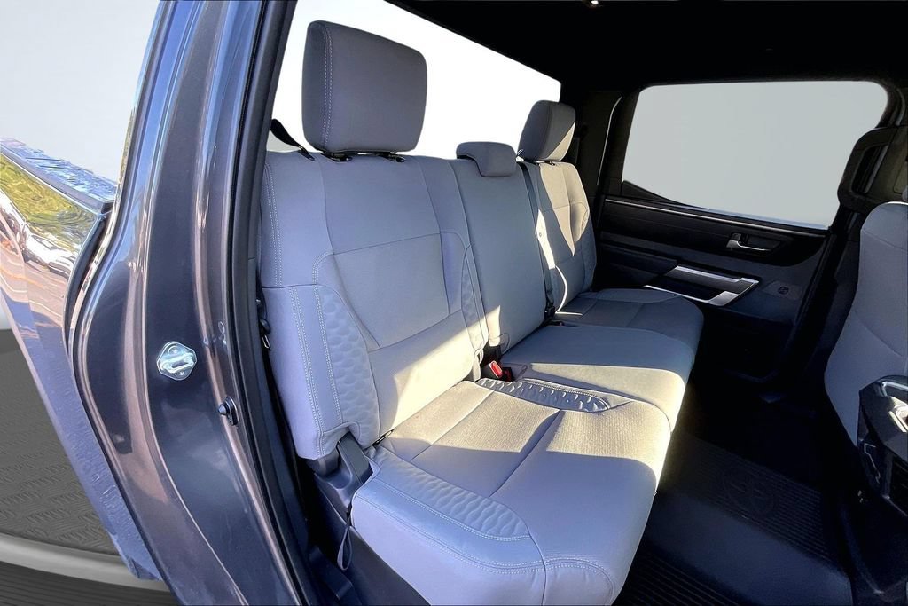 Used 2025 Toyota Tundra SR5 w/ SR5 Convenience Package AWD/4WD image 27