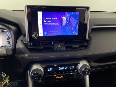 Certified 2025 Toyota RAV4 LE image 17