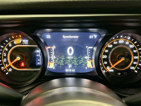 Used 2024 Jeep Wrangler Sport S image 29