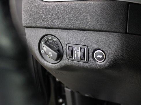 Used 2019 Dodge Charger Scat Pack image 35