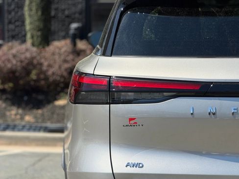 Used 2023 INFINITI QX60 Luxe image 15