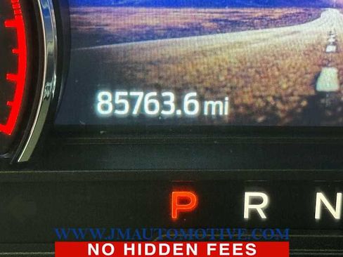 Used 2020 Ford Explorer XLT w/ Equipment Group 202A image 24