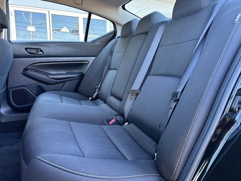 Used 2023 Nissan Altima 2.5 SV image 24