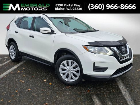 Used 2017 Nissan Rogue S image 36