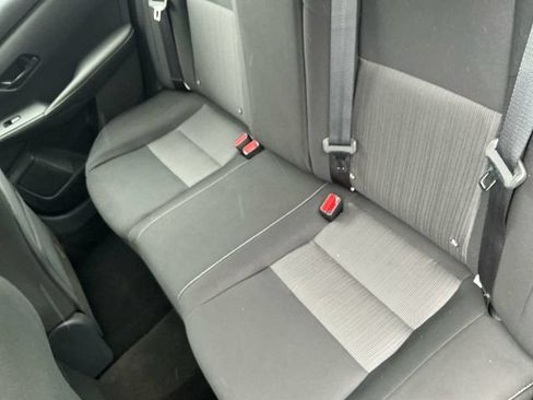 Used 2025 Nissan Sentra SV FWD image 15