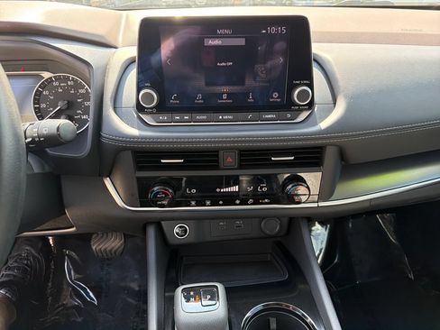 Used 2023 Nissan Rogue SV FWD image 26
