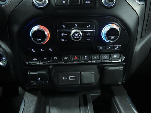 Used 2020 GMC Sierra 1500 Denali w/ Denali Ultimate Package image 41