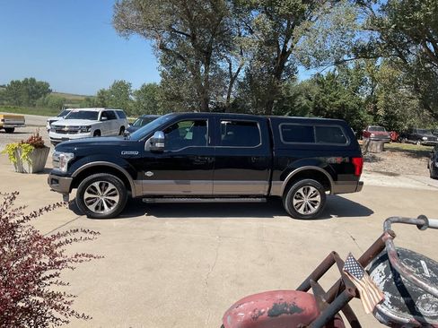 Used 2018 Ford F150 King Ranch w/ Equipment Group 601A Luxury AWD/4WD image 6