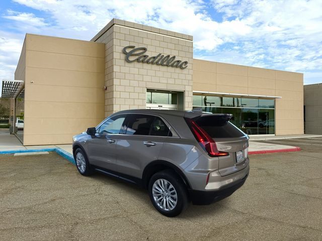 Certified 2024 Cadillac XT4 Luxury FWD image 6
