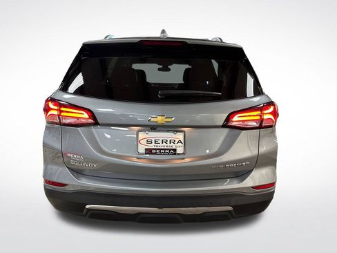 Used 2024 Chevrolet Equinox Premier AWD/4WD image 4