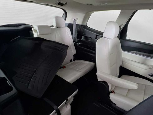 Used 2024 Kia Telluride SX FWD image 29