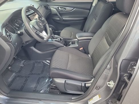 Used 2017 Nissan Rogue S image 21