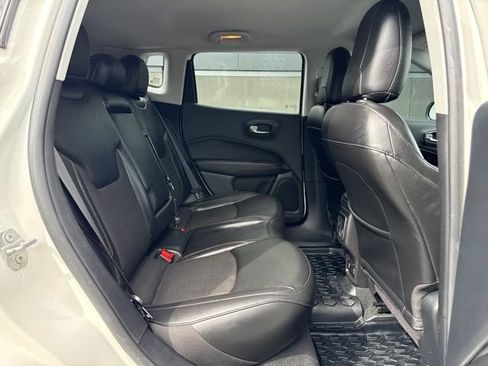 Used 2021 Jeep Compass Latitude w/ Convenience Group AWD/4WD image 11