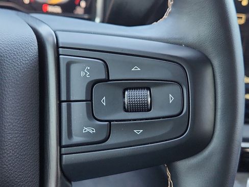 Used 2024 GMC Sierra 2500 AT4 w/ AT4 Premium Plus Package image 19