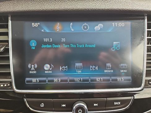 Used 2018 Buick Encore Preferred AWD/4WD image 28